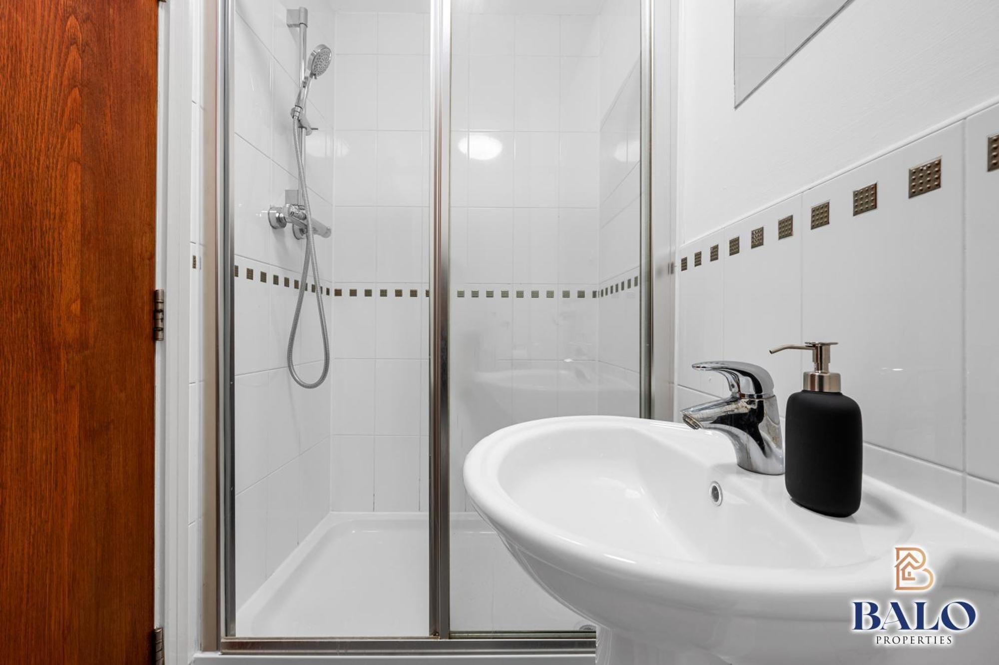 Modern Spacious 2Bedroom Apartment Great! Location By Etihad Mancity Stadium& Coop Live Arena Manchester Kültér fotó